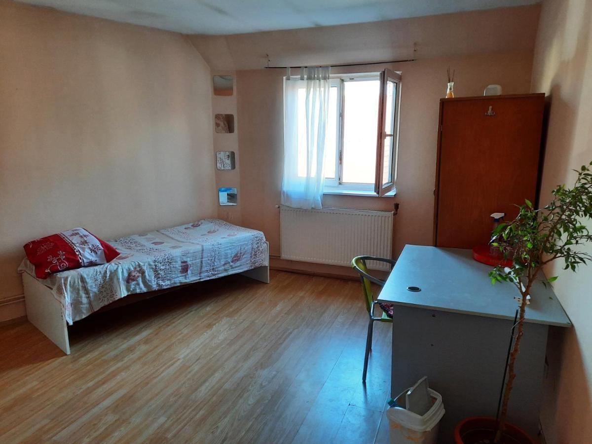 Casa Adrian Camere Centru Vechi Braşov Extérieur photo