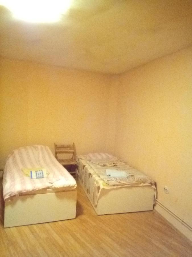 Casa Adrian Camere Centru Vechi Braşov Extérieur photo